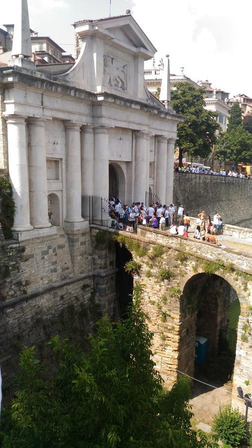 Antico Ducato Acomodação com café da manhã Bérgamo Exterior foto