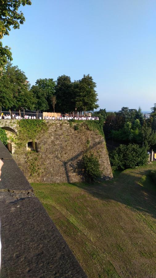 Antico Ducato Acomodação com café da manhã Bérgamo Exterior foto